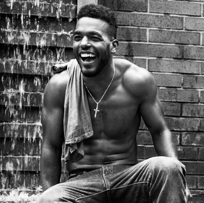 Dear 2016: Thank You For These Shirtless Selfies Of Our Favorite Famous Guys